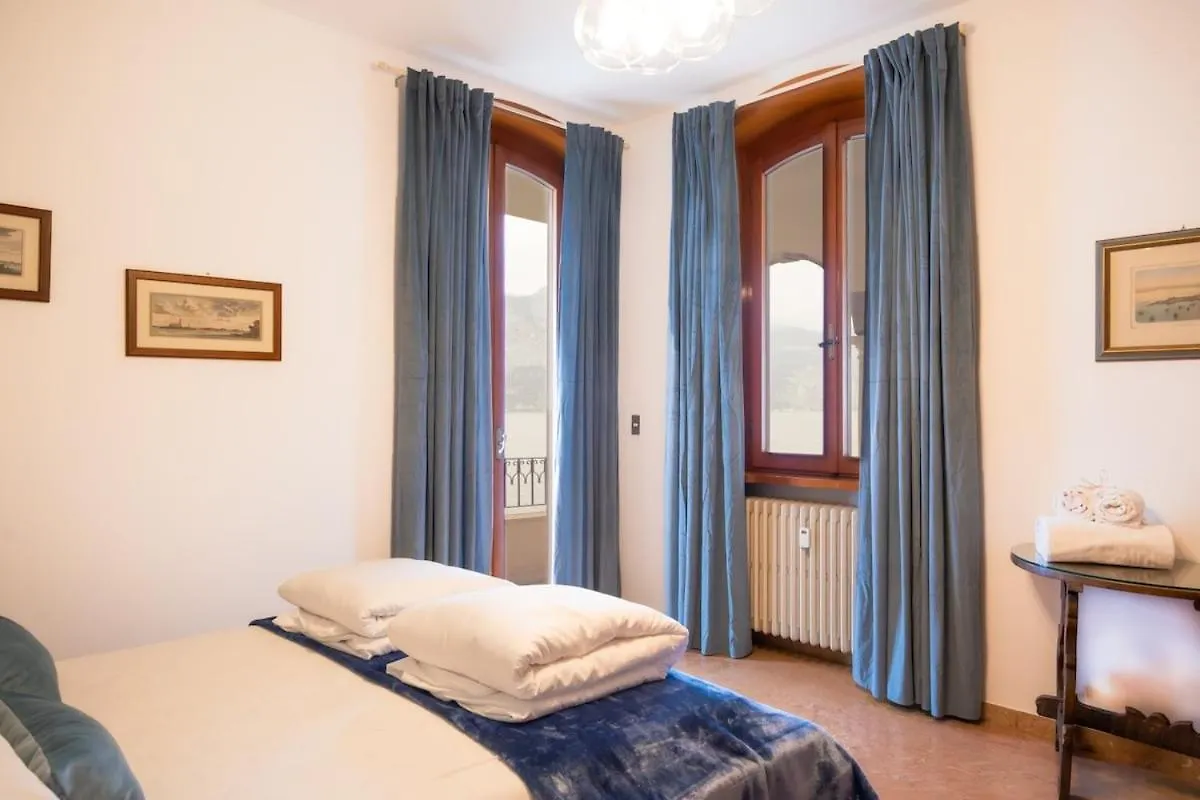 Villa Esmeralda Beths House ブレンゾーネ イタリア