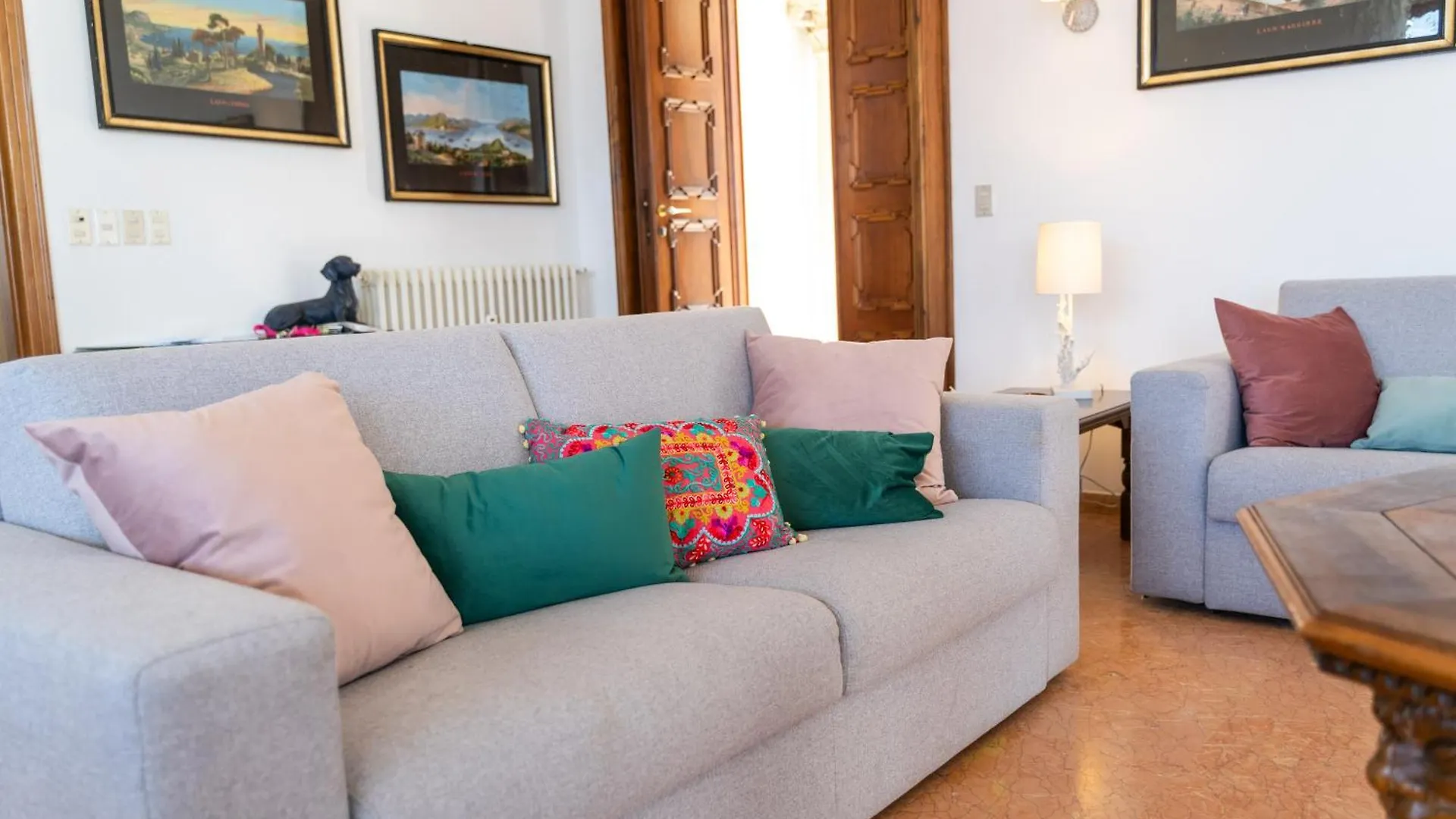Villa Esmeralda Beths House ブレンゾーネ